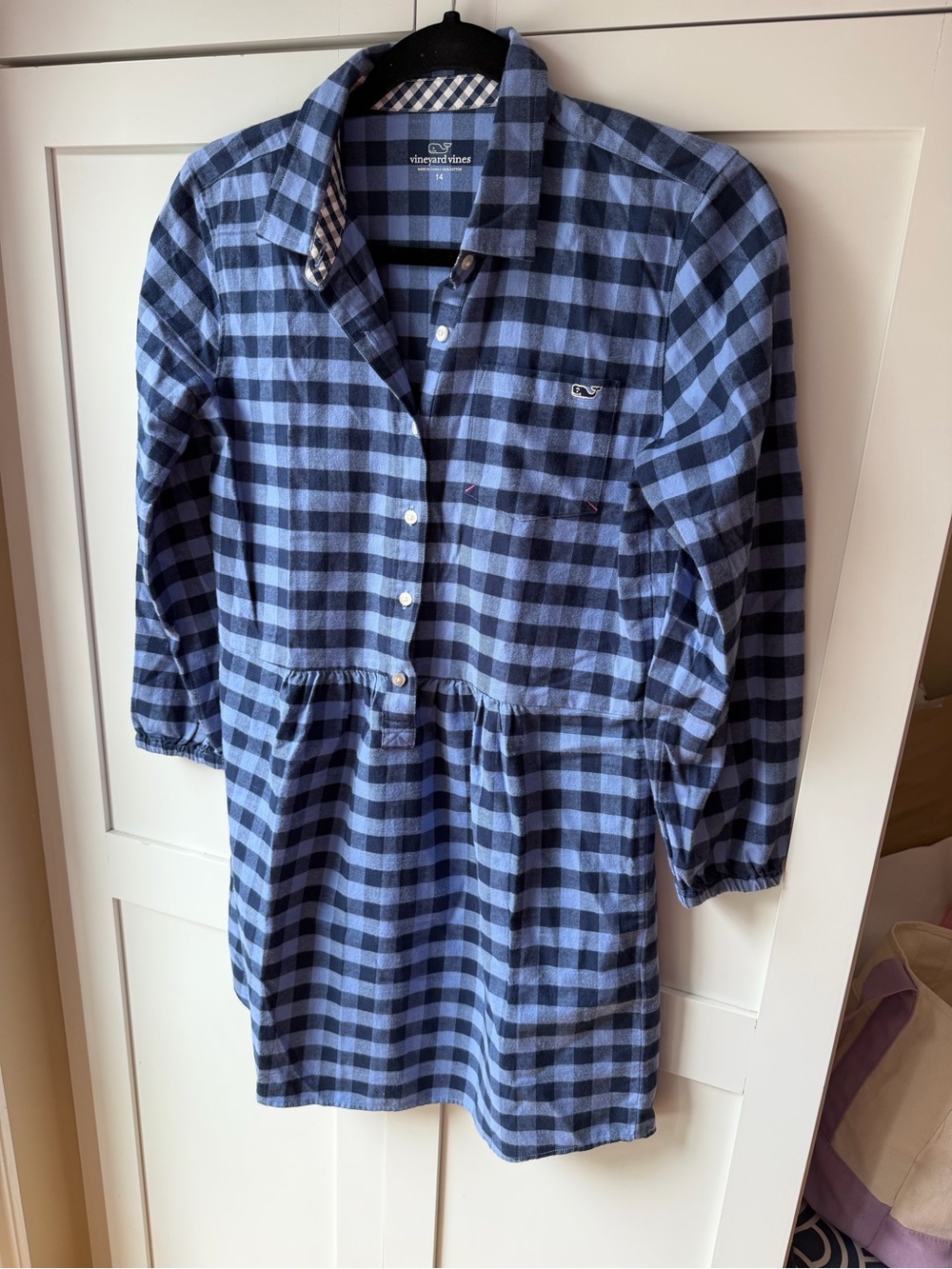 Vineyard Vines Navy and Light Blue Check Button-Down Shirt Dress - Never worn